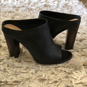 Black and wood mules